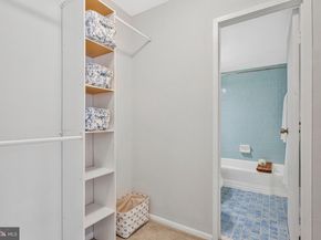 1210 N Taft Street 909, Arlington VA 22201
