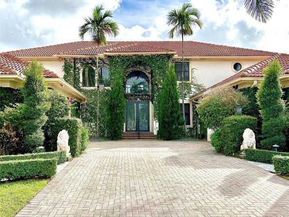 21379 Rockledge Ln, Boca Raton FL 33428