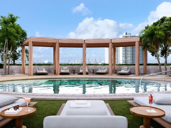 4714 N Flagler Drive 1501, West Palm Beach FL 33407