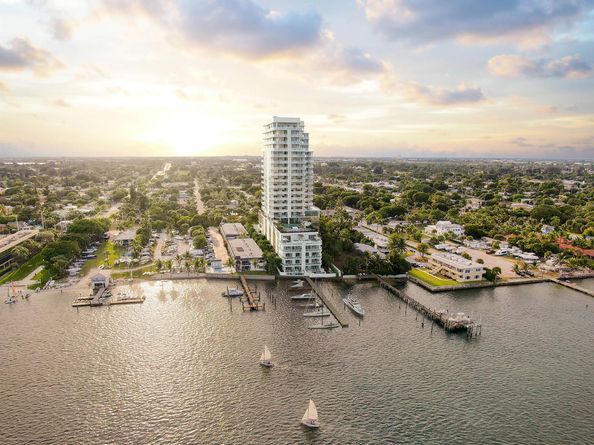 4714 N Flagler Drive 1501, West Palm Beach FL 33407