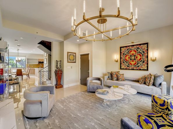 173 SE 1st Cir 173, Pompano Beach FL 33060