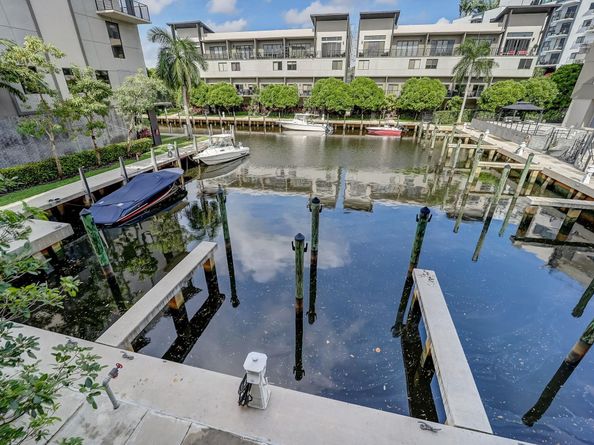 173 SE 1st Cir 173, Pompano Beach FL 33060
