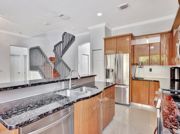 3768 SW 50th Court, Fort Lauderdale FL 33312