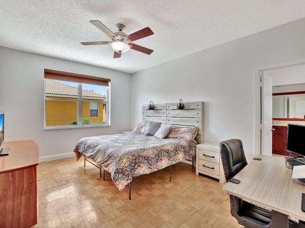 3768 SW 50th Court, Fort Lauderdale FL 33312