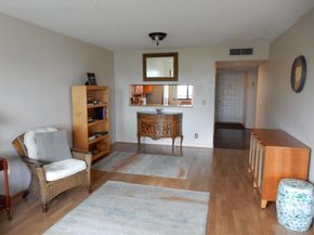 3138 Via Poinciana 416, Lake Worth FL 33467