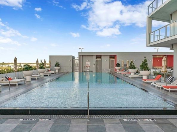 2000 Metropica Way 811, Sunrise FL 33323