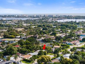 607 W Perry Street, Lantana FL 33462