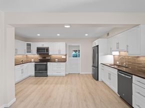 607 W Perry Street, Lantana FL 33462