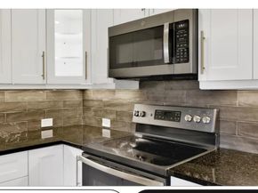 607 W Perry Street, Lantana FL 33462