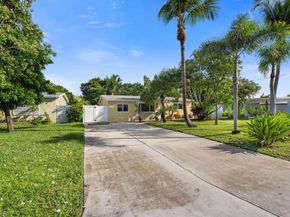 607 W Perry Street, Lantana FL 33462