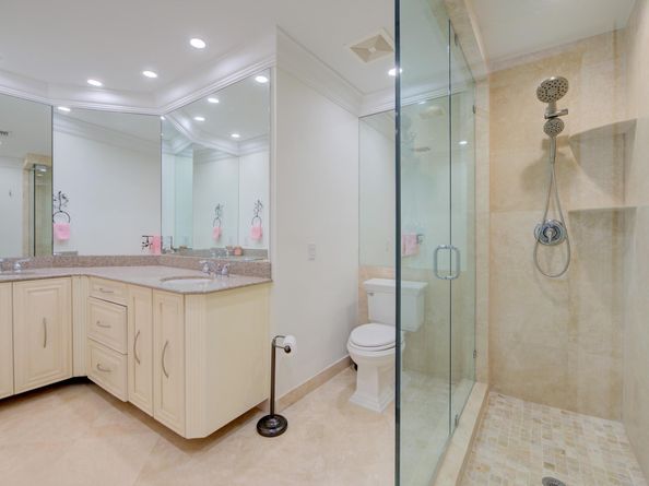 1 Las Olas Circle 1501, Fort Lauderdale FL 33316