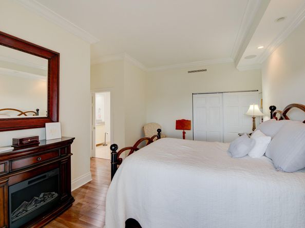 1 Las Olas Circle 1501, Fort Lauderdale FL 33316