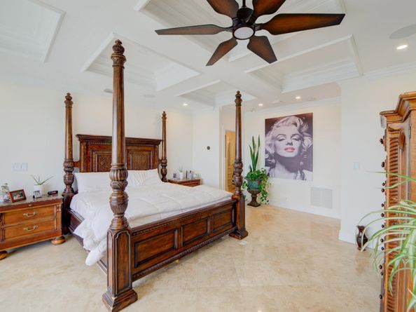 1 Las Olas Circle 1501, Fort Lauderdale FL 33316