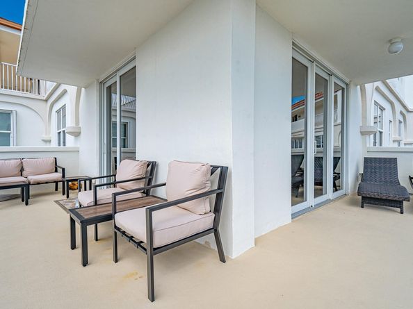 1 Las Olas Circle 1501, Fort Lauderdale FL 33316