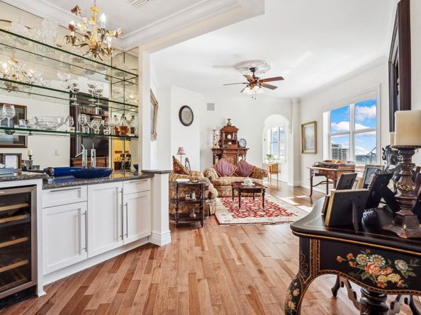 1 Las Olas Circle 1501, Fort Lauderdale FL 33316