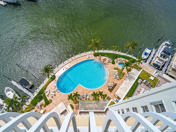 1 Las Olas Circle 1501, Fort Lauderdale FL 33316