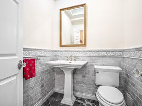 1 Las Olas Circle 1501, Fort Lauderdale FL 33316