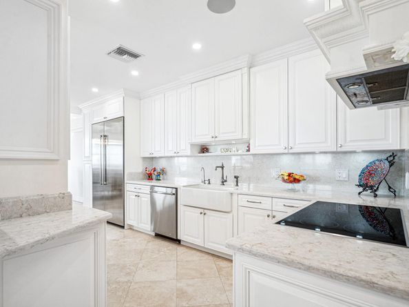 1 Las Olas Circle 1501, Fort Lauderdale FL 33316