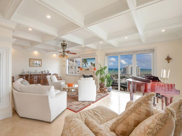 1 Las Olas Circle 1501, Fort Lauderdale FL 33316
