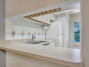 2121 S Ocean Blvd 805, Lauderdale By The Sea FL 33062