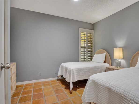 2121 S Ocean Blvd 805, Lauderdale By The Sea FL 33062