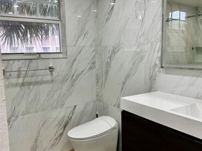 6500 W Sample Rd 6500, Coral Springs FL 33067
