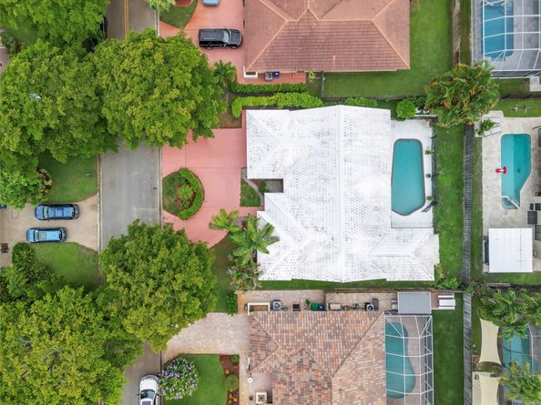 4664 NW 58th Ter, Coral Springs FL 33067