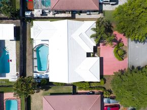 4664 NW 58th Ter, Coral Springs FL 33067