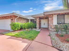 4664 NW 58th Ter, Coral Springs FL 33067