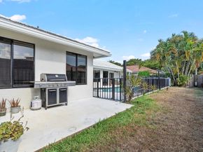 4664 NW 58th Ter, Coral Springs FL 33067