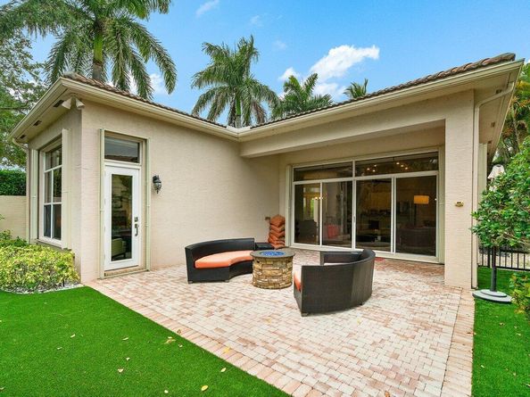 102 Andalusia Way, Palm Beach Gardens FL 33418