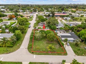 1858 Muskogee Road, Palm Springs FL 33406