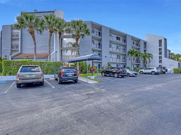 6850 10th Ave 101, Lake Worth FL 33467