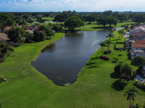 19261 Cherry Hills Terrace, Boca Raton FL 33498