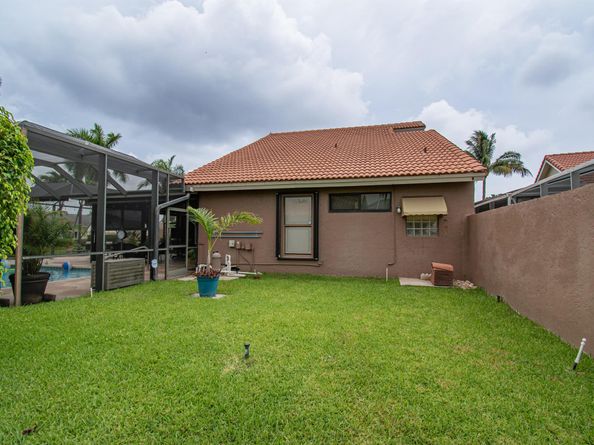 19261 Cherry Hills Terrace, Boca Raton FL 33498