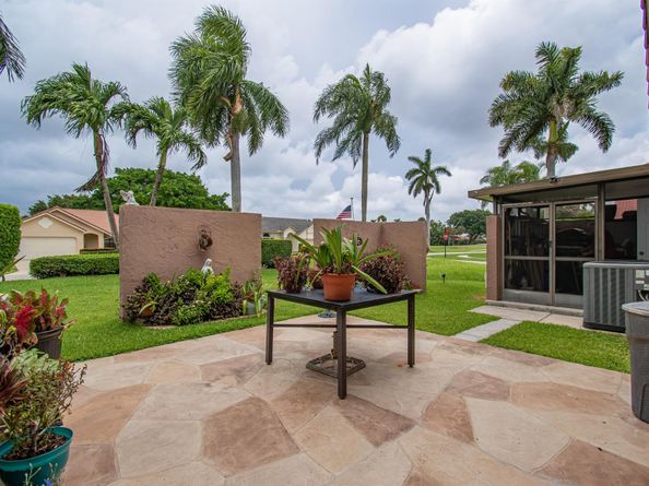 19261 Cherry Hills Terrace, Boca Raton FL 33498