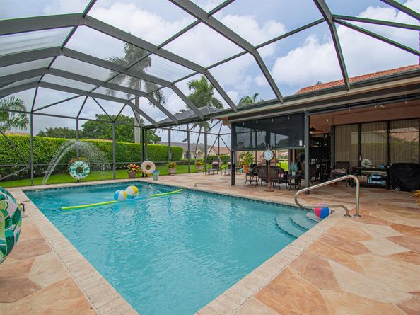 19261 Cherry Hills Terrace, Boca Raton FL 33498
