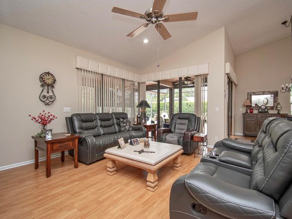 19261 Cherry Hills Terrace, Boca Raton FL 33498