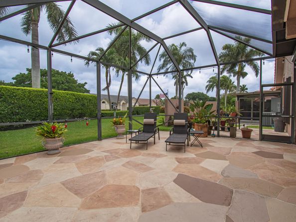 19261 Cherry Hills Terrace, Boca Raton FL 33498