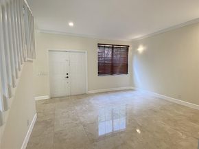 4375 Foxtail Ln, Weston FL 33331