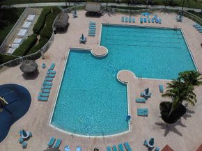 4375 Foxtail Ln, Weston FL 33331