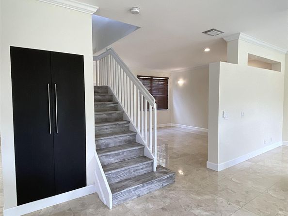 4375 Foxtail Ln, Weston FL 33331