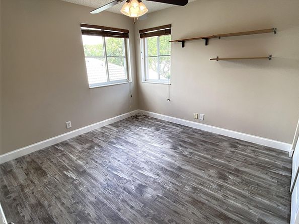 4375 Foxtail Ln, Weston FL 33331
