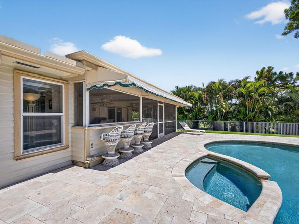 4378 Juniper Terrace, Boynton Beach FL 33436