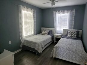 104 NE 5th Street, Fort Lauderdale FL 33301