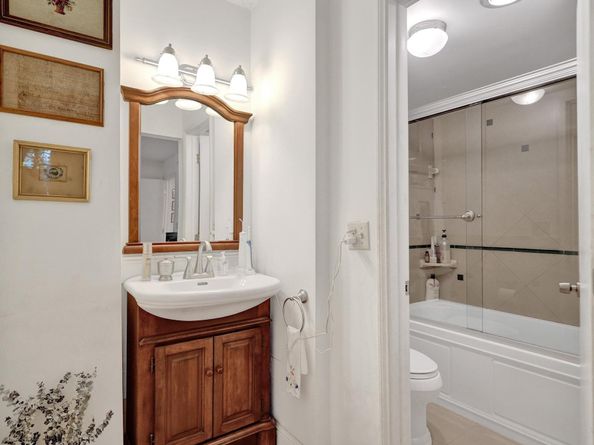 9400 Live Oak Pl 203, Davie FL 33324