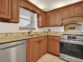 9400 Live Oak Pl 203, Davie FL 33324