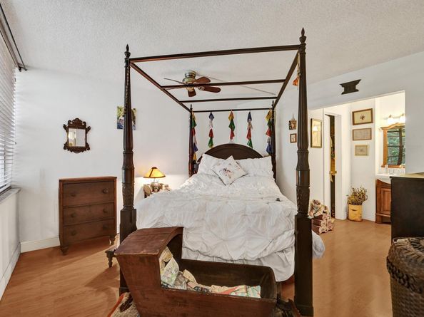 9400 Live Oak Pl 203, Davie FL 33324