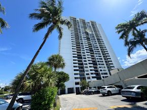 5600 N Flagler Drive 906, West Palm Beach FL 33407