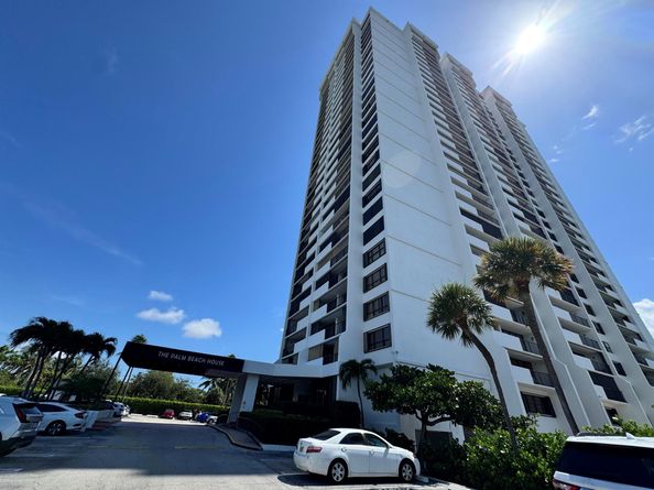 5600 N Flagler Drive 906, West Palm Beach FL 33407